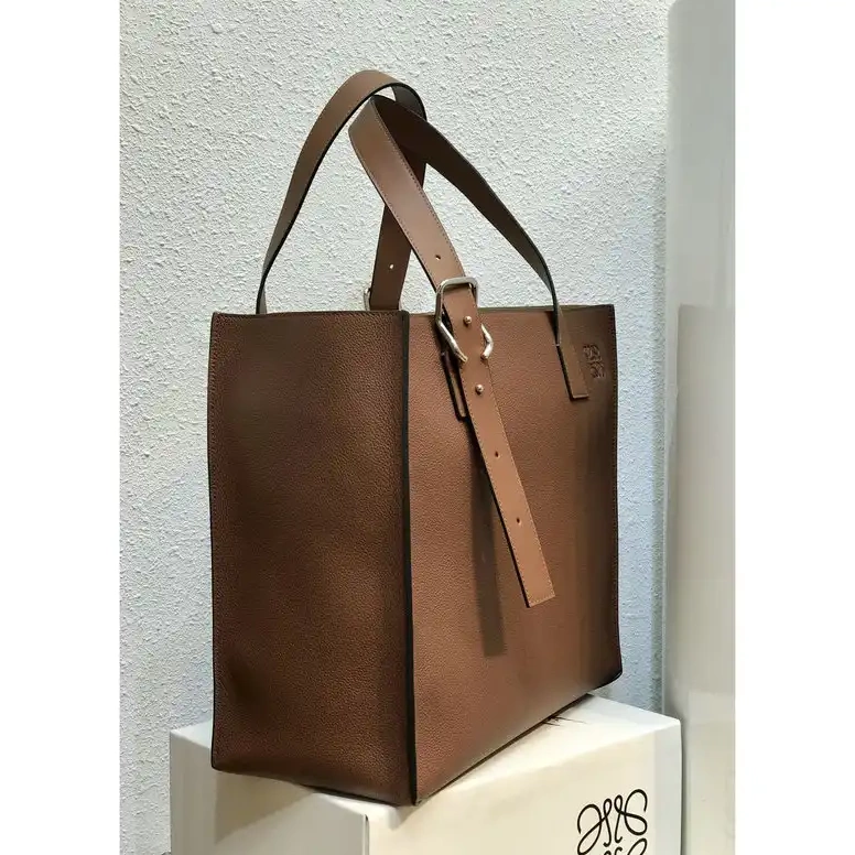 Brother Sam 2111YA0010 Loewe Bags 0702